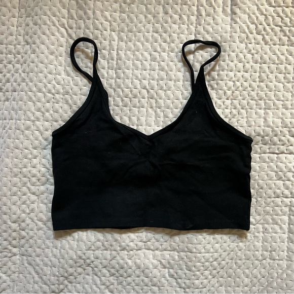 Black tank top - Picture 1 of 2